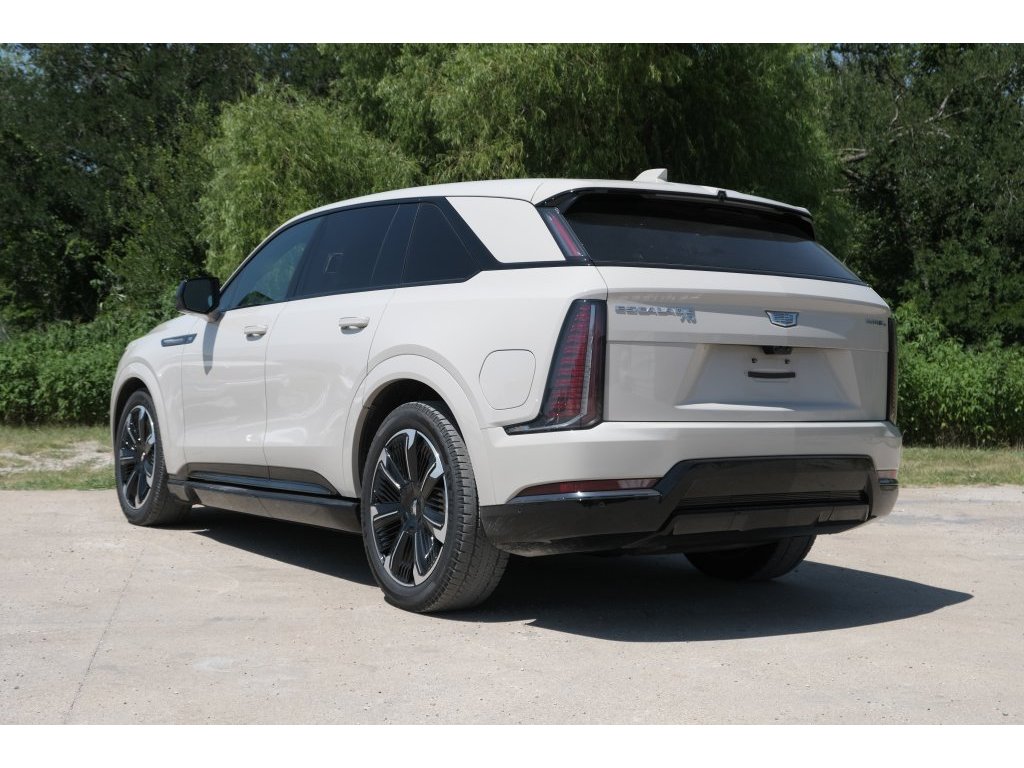 cadillac escalade iq 2026 1GYTEFKL8TU104395 image cadillac escalade iq 2026 1GYTEFKL8TU104395 image